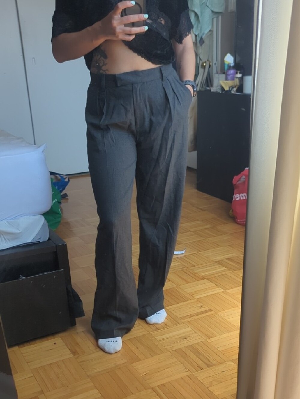 Tailored Wide-Leg Trousers in Charcoal Gray - Women's - Picture 2 of 7